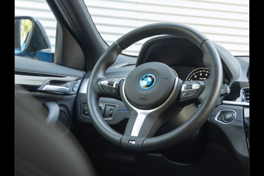 BMW X2 xDrive25e - M-Sport - Memoryzetel - Camera - Head-Up - Hifi