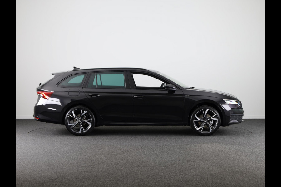 Škoda Octavia Combi Sportline Business m-HEV 1.5 TSI 150 pk 7 versn. DSG | Navigatie pakket | Light & view | Travel assist pakket | Side assist | Winter pakket | 19 inch lichtmetalen velgen