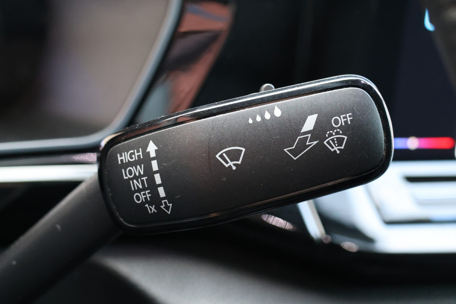 Volkswagen Caddy Cargo Maxi 2.0 TDI DSG 1st Edition | ACC | Lane Assist | Side Assist | Virtual Cockpit | LED Koplampen | Navigatie | CarPlay | Camera | Keyless Entry | Keyless Go | 360 PDC | LED Achterlichten | 1e eigenaar | NAP Logisch