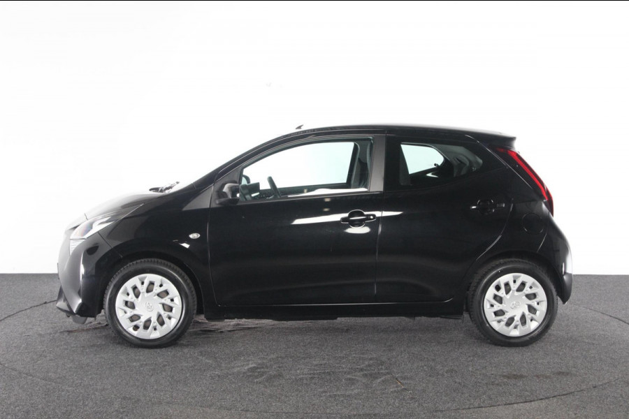 Toyota Aygo 1.0 VVT-i x-play limited | navigatie |