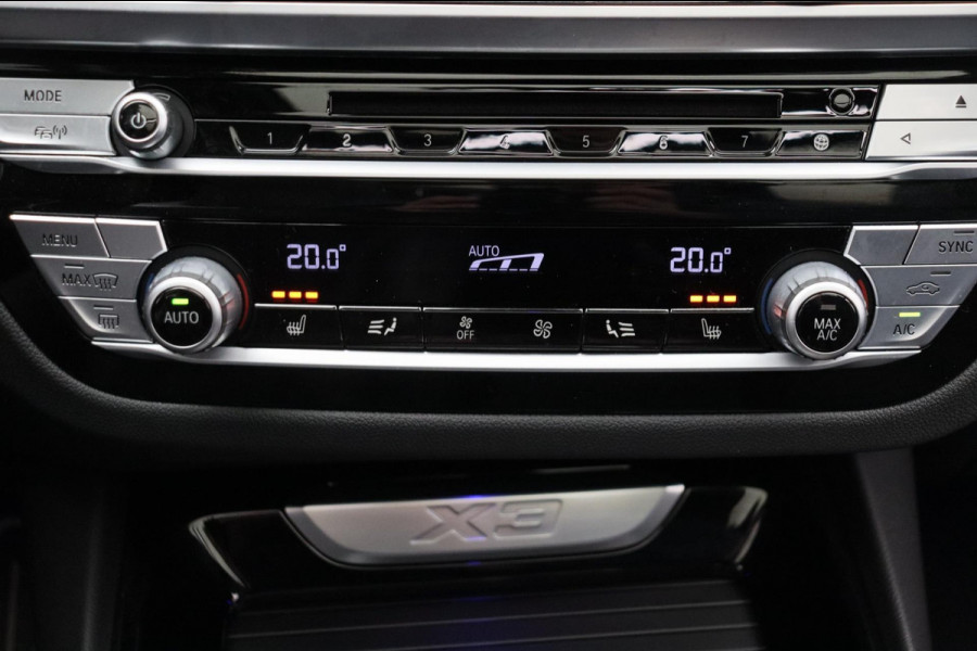 BMW X3 XDrive20i High Executive M-Pakket Panoramadak Trekhaak Leder