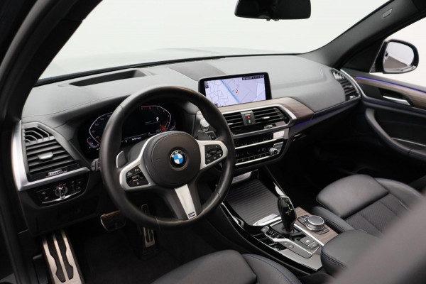 BMW X3 XDrive20i High Executive M-Pakket Panoramadak Trekhaak Leder