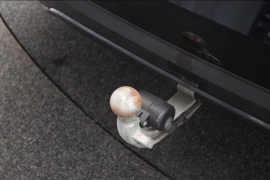 BMW X3 XDrive20i High Executive M-Pakket Panoramadak Trekhaak Leder