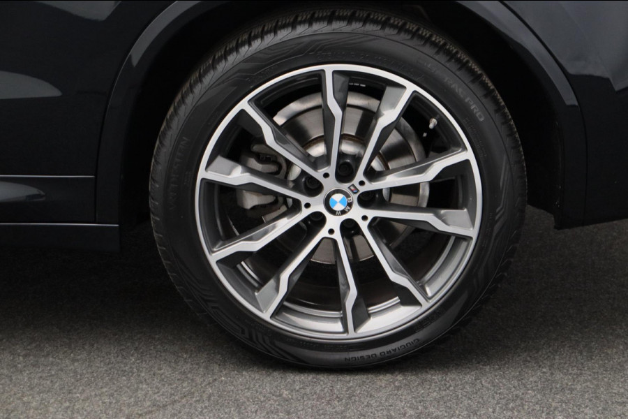 BMW X3 XDrive20i High Executive M-Pakket Panoramadak Trekhaak Leder