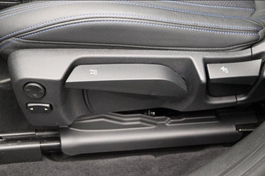 BMW X3 XDrive20i High Executive M-Pakket Panoramadak Trekhaak Leder