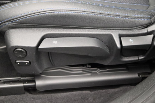 BMW X3 XDrive20i High Executive M-Pakket Panoramadak Trekhaak Leder