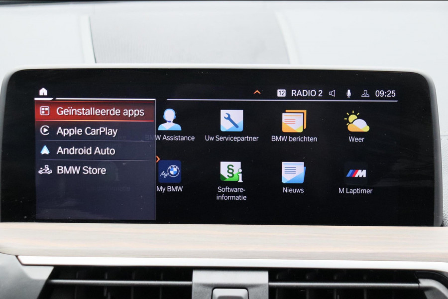 BMW X3 XDrive20i High Executive M-Pakket Panoramadak Trekhaak Leder