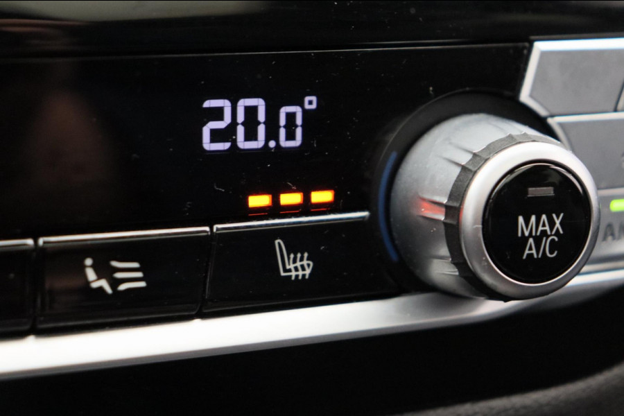 BMW X3 XDrive20i High Executive M-Pakket Panoramadak Trekhaak Leder