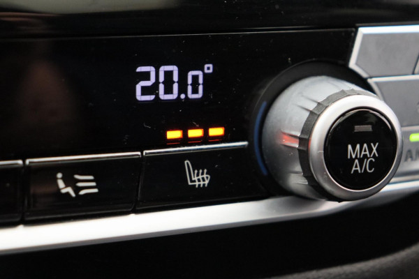BMW X3 XDrive20i High Executive M-Pakket Panoramadak Trekhaak Leder