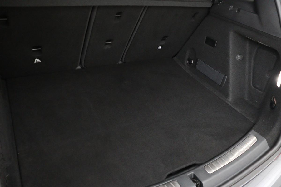 MINI Countryman 2.0 Cooper S E ALL4 Chili | Panoramadak | Carplay | Camera | Sportstoelen | Park Assist | Navigatie | Keyless | Climate control | PHEV