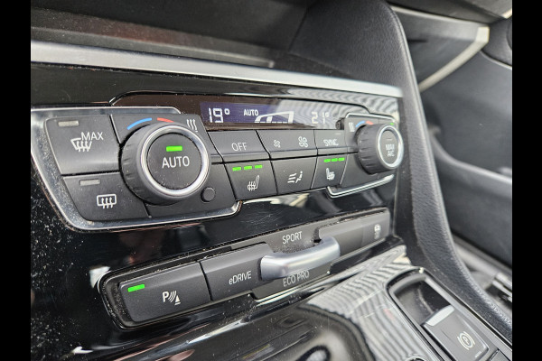 BMW 2 Serie Active Tourer 225xe iPerformance Plug In Hybrid 225pk PHEV | Navi | Stoelverwarming | 17"L.M | El. Achterklep | Cruise Control | PDC V + A |