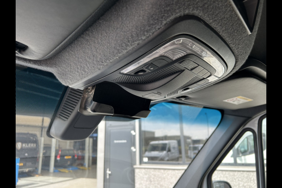 Mercedes-Benz Sprinter 316 CDI L2 H2 2800KG Trekhaak / MBUX / Navigatie / Camera / Cruise control / Airco / 270 Graden achterdeuren