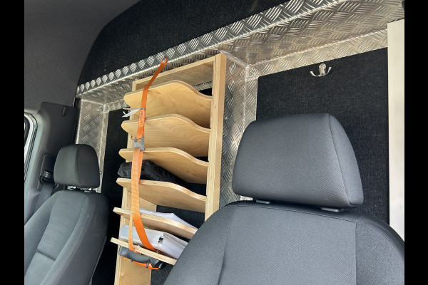 Mercedes-Benz Sprinter 316 CDI L2 H2 2800KG Trekhaak / MBUX / Navigatie / Camera / Cruise control / Airco / 270 Graden achterdeuren