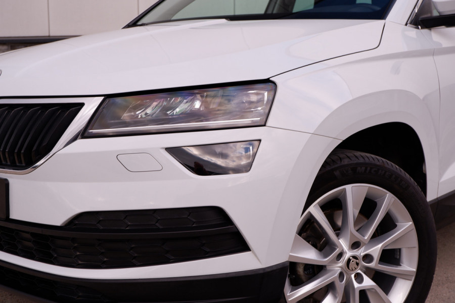 Škoda Karoq 1.5 TSI ACT Style Business | Elek. Trekhaak | LED | Navi | Carplay | Camera
