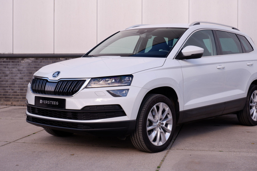 Škoda Karoq 1.5 TSI ACT Style Business | Elek. Trekhaak | LED | Navi | Carplay | Camera