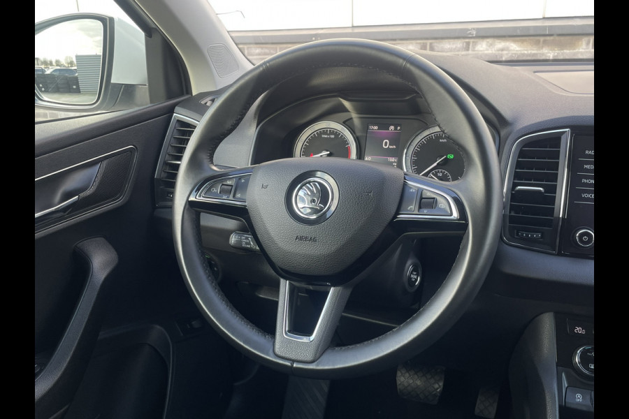 Škoda Karoq 1.5 TSI ACT Style Business | Elek. Trekhaak | LED | Navi | Carplay | Camera