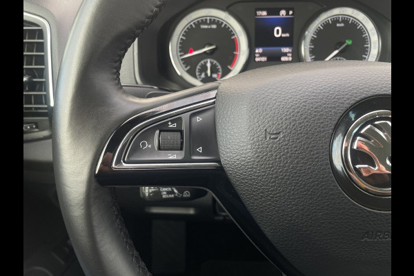 Škoda Karoq 1.5 TSI ACT Style Business | Elek. Trekhaak | LED | Navi | Carplay | Camera