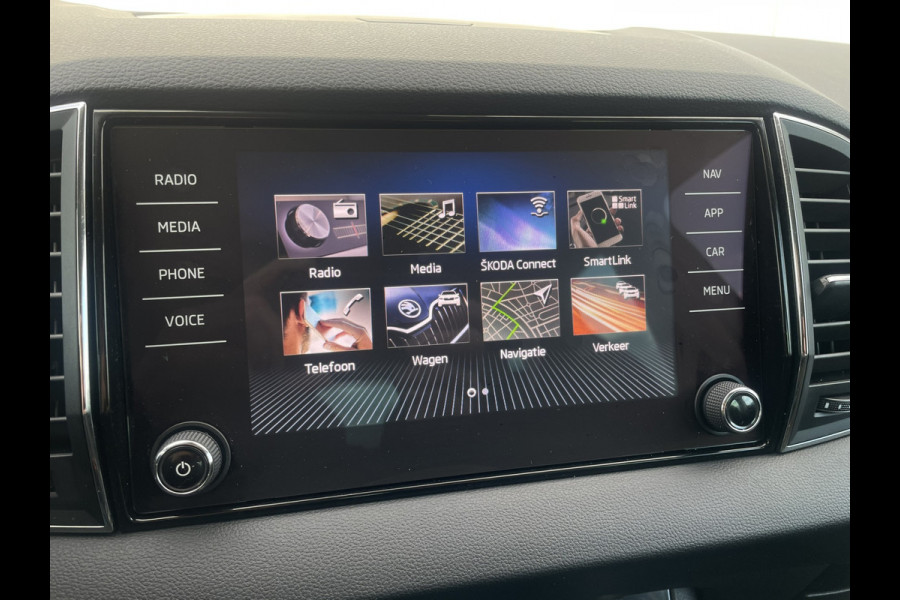 Škoda Karoq 1.5 TSI ACT Style Business | Elek. Trekhaak | LED | Navi | Carplay | Camera