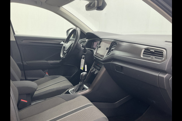 Volkswagen T-Roc 1.5 TSI Style Automaat Pano.dak Adap.Cruise Trekhaak Digitaal Vol Opties!