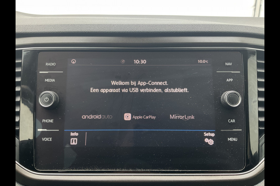 Volkswagen T-Roc 1.5 TSI Style Automaat Pano.dak Adap.Cruise Trekhaak Digitaal Vol Opties!