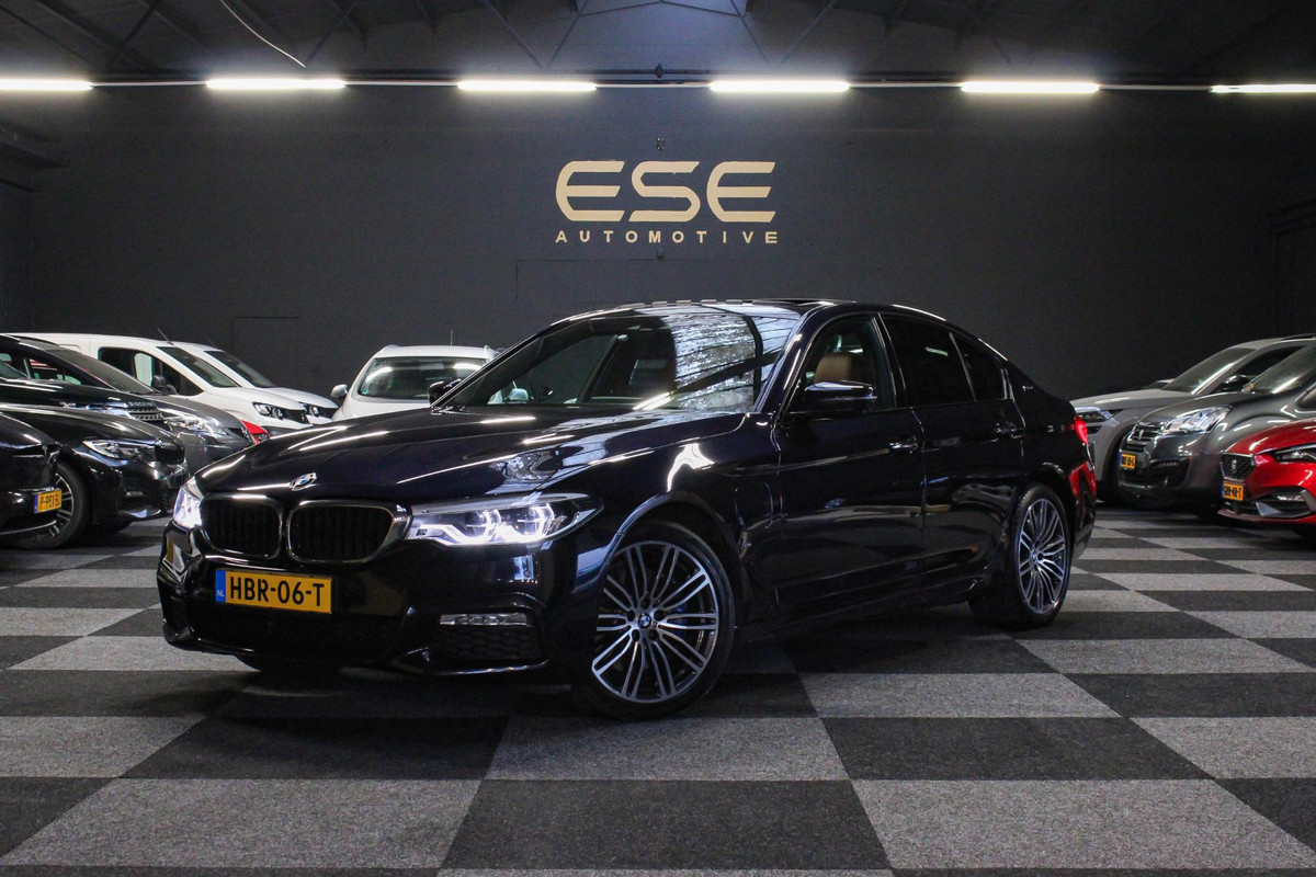BMW 5 Serie 530e iPerformance M-sport | Schuif/kantel | 360 BMW 5 Serie 530e iPerformance M-sport | Schuif/kantel | 360