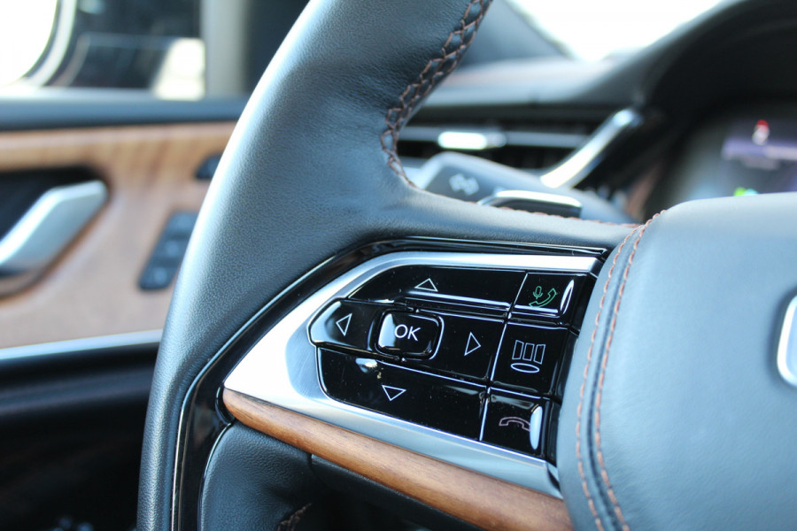Jeep Grand Cherokee 2.0 Summit Reserve 4xe | Trekhaak | Luchtvering | Massage | Panoramadak | Leder | Full Options