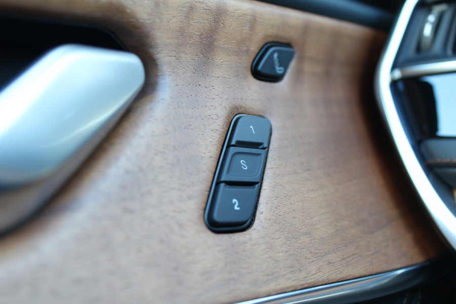 Jeep Grand Cherokee 2.0 Summit Reserve 4xe | Trekhaak | Luchtvering | Massage | Panoramadak | Leder | Full Options
