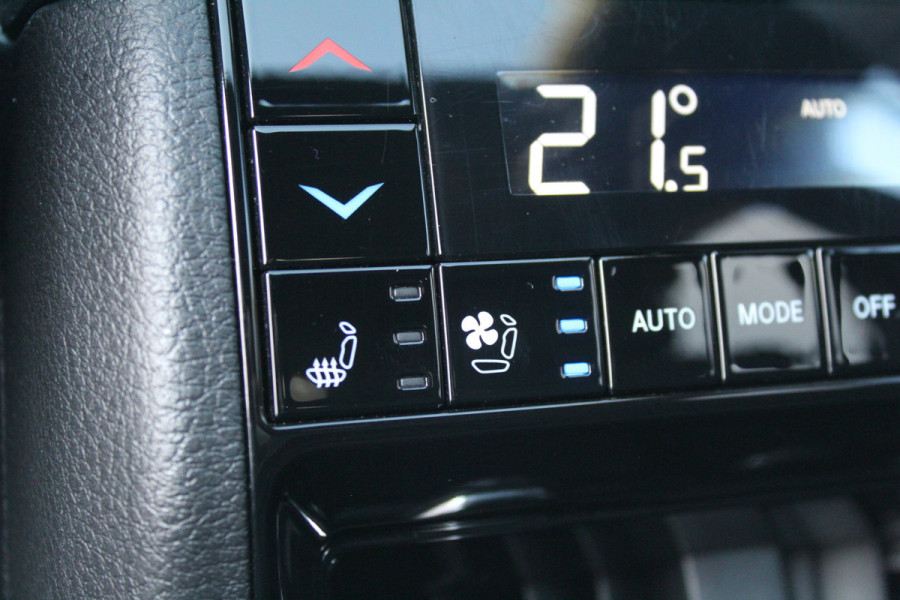 Jeep Grand Cherokee 2.0 Summit Reserve 4xe | Trekhaak | Luchtvering | Massage | Panoramadak | Leder | Full Options