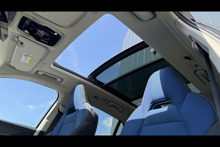 Lynk & Co 01 1.5 Black Edition | 360 Camera | Panoramadak