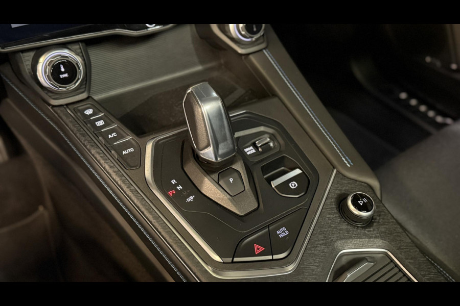 Lynk & Co 01 1.5 Black Edition | 360 Camera | Panoramadak