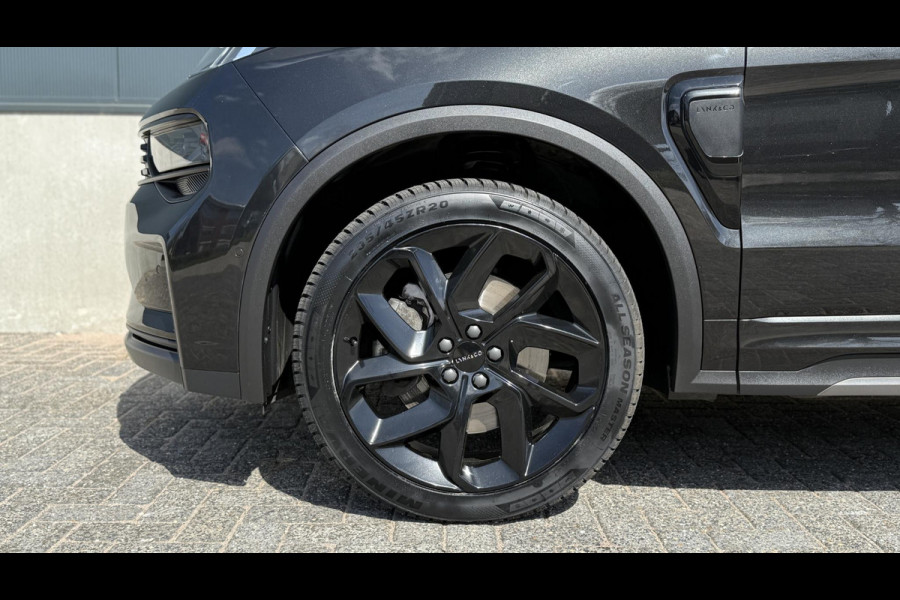 Lynk & Co 01 1.5 Black Edition | 360 Camera | Panoramadak