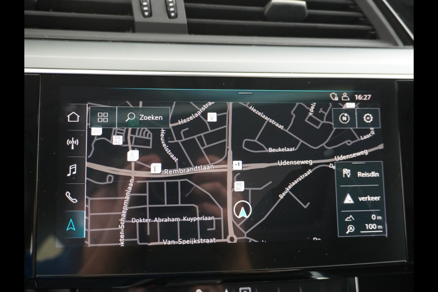 Audi e-tron 50 Quattro Launch Edition Plus 71kWh Navi Panoramadak Luchtvering Cruise control Adaptief PDC Stoelverwarming Parkeerhulp v/a/zi Led Lmv 20" Keyless-go Lichtpakket Dodehoekdetectie Regensensor Fase 3 laden