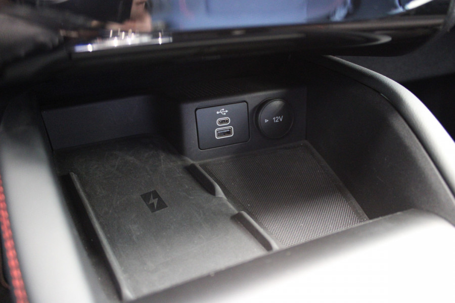 Ford Kuga 2.5 PHEV ST-Line | Winterpack | Head-Up | Navigatie | Led