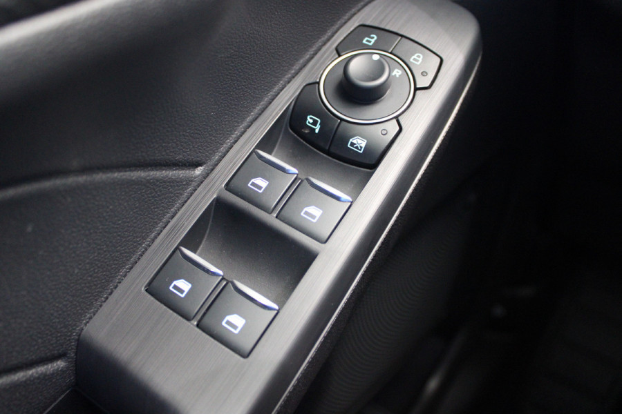 Ford Kuga 2.5 PHEV ST-Line | Winterpack | Head-Up | Navigatie | Led