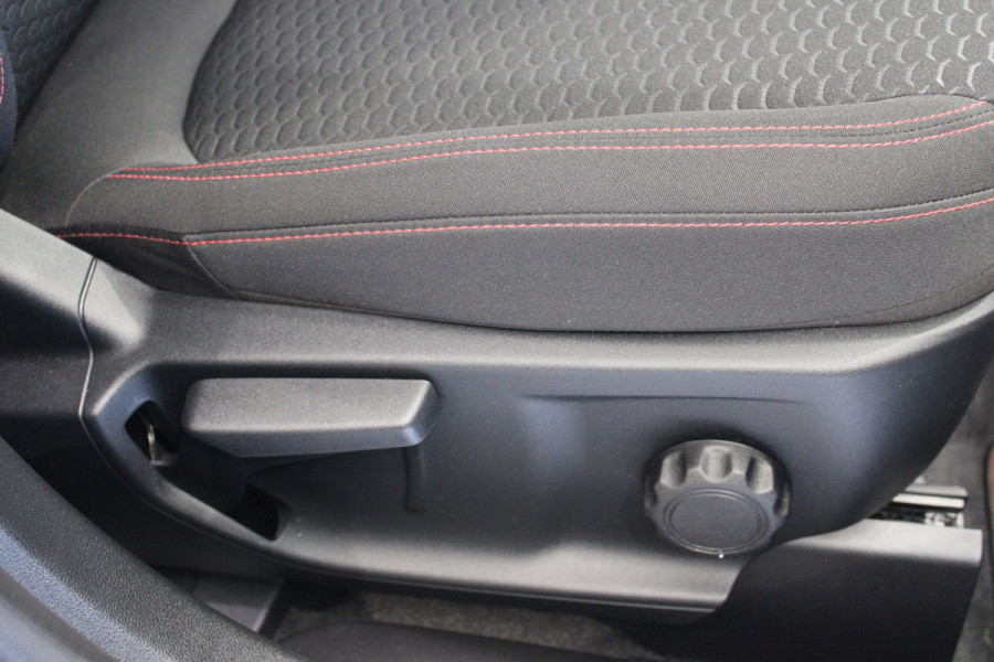 Ford Kuga 2.5 PHEV ST-Line | Winterpack | Head-Up | Navigatie | Led