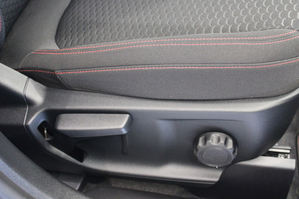 Ford Kuga 2.5 PHEV ST-Line | Winterpack | Head-Up | Navigatie | Led