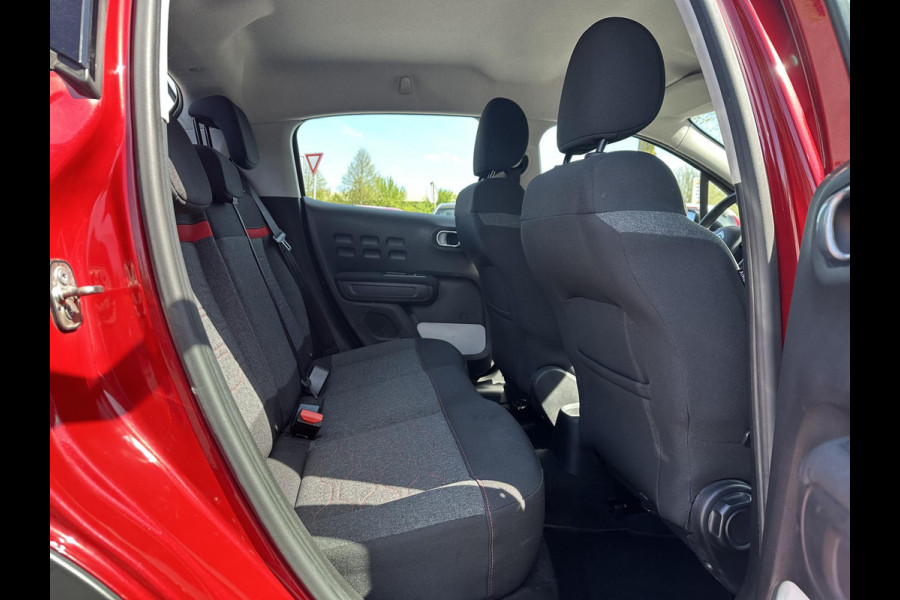 Citroën C3 1.2 PureTech S&S Shine 2e Eigenaar,Apple Carplay,Cruise,Clima,Trekhaak,Camera,Dealer Onderhouden,N.A.P,110pk,APK tot 03-2026