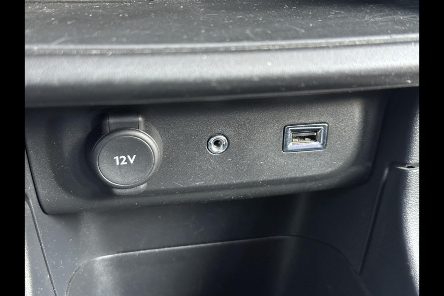 Citroën C3 1.2 PureTech S&S Shine 2e Eigenaar,Apple Carplay,Cruise,Clima,Trekhaak,Camera,Dealer Onderhouden,N.A.P,110pk,APK tot 03-2026