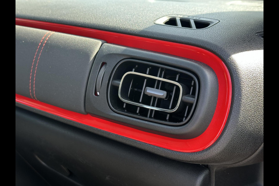 Citroën C3 1.2 PureTech S&S Shine 2e Eigenaar,Apple Carplay,Cruise,Clima,Trekhaak,Camera,Dealer Onderhouden,N.A.P,110pk,APK tot 03-2026