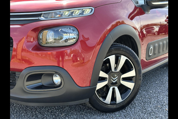 Citroën C3 1.2 PureTech S&S Shine 2e Eigenaar,Apple Carplay,Cruise,Clima,Trekhaak,Camera,Dealer Onderhouden,N.A.P,110pk,APK tot 03-2026