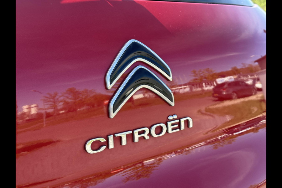 Citroën C3 1.2 PureTech S&S Shine 2e Eigenaar,Apple Carplay,Cruise,Clima,Trekhaak,Camera,Dealer Onderhouden,N.A.P,110pk,APK tot 03-2026
