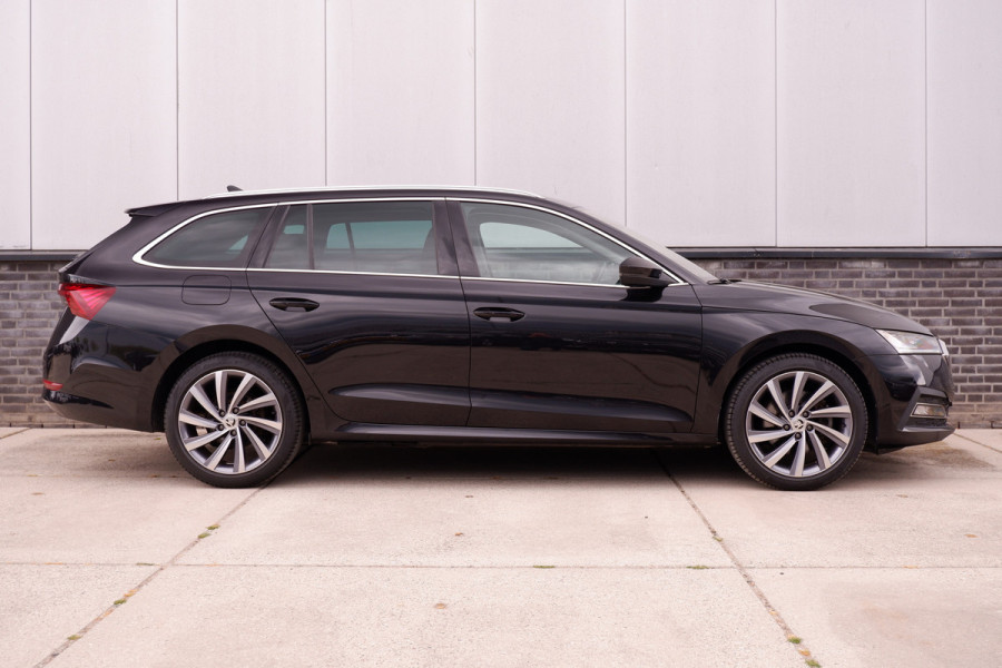 Škoda Octavia Combi 1.4 TSI iV PHEV Sportline Business | Head-Up | Carplay | LED | Sfeerverl. Camera | Memory