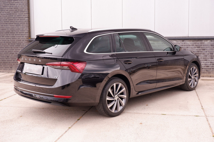 Škoda Octavia Combi 1.4 TSI iV PHEV Sportline Business | Head-Up | Carplay | LED | Sfeerverl. Camera | Memory
