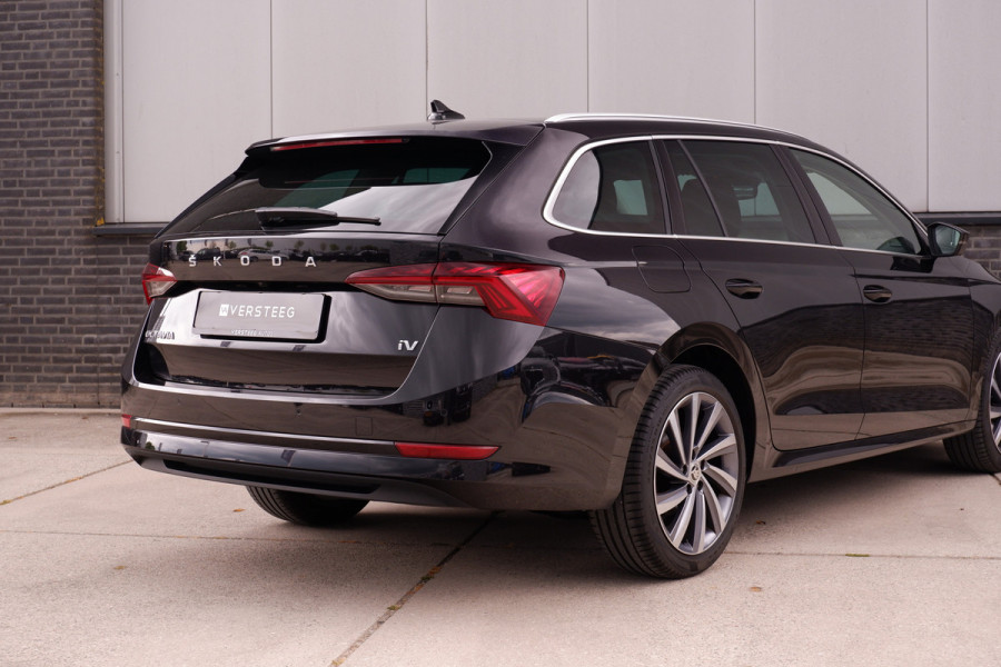 Škoda Octavia Combi 1.4 TSI iV PHEV Sportline Business | Head-Up | Carplay | LED | Sfeerverl. Camera | Memory