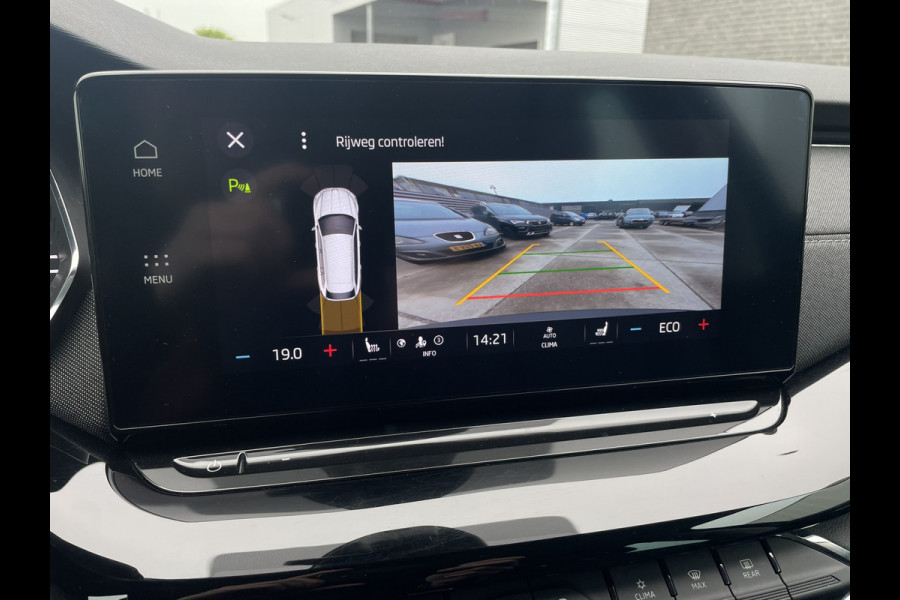 Škoda Octavia Combi 1.4 TSI iV PHEV Sportline Business | Head-Up | Carplay | LED | Sfeerverl. Camera | Memory