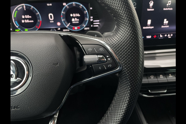 Škoda Octavia Combi 1.4 TSI iV PHEV Sportline Business | Head-Up | Carplay | LED | Sfeerverl. Camera | Memory