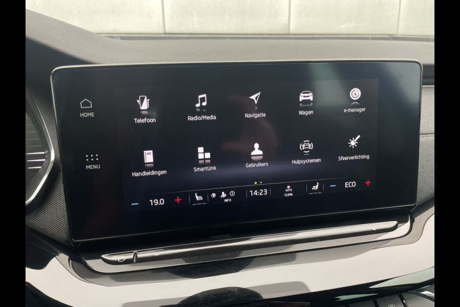 Škoda Octavia Combi 1.4 TSI iV PHEV Sportline Business | Head-Up | Carplay | LED | Sfeerverl. Camera | Memory