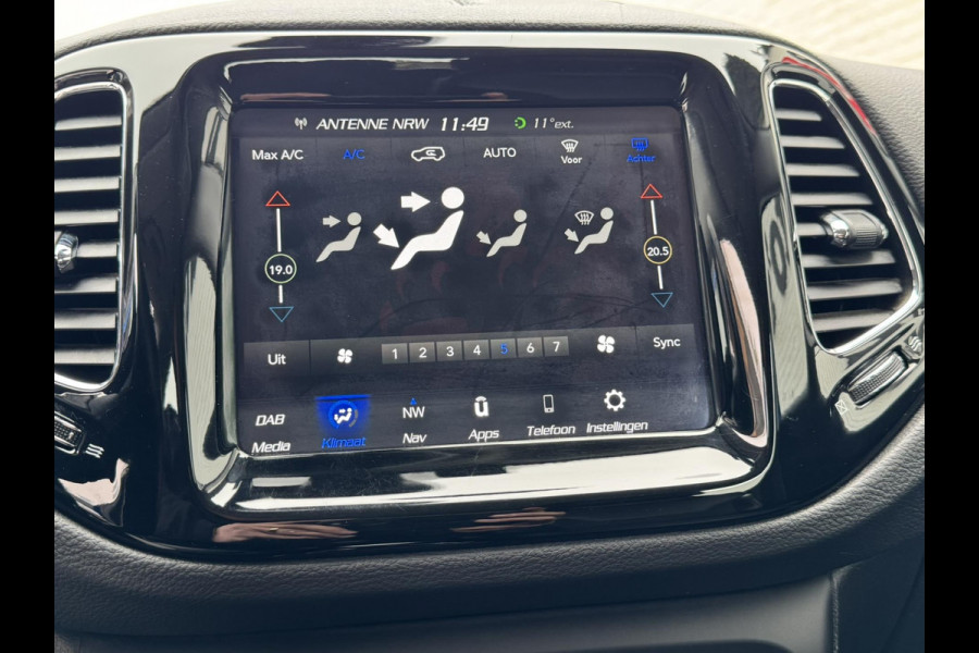 Jeep Compass 1.4 MultiAir Sport Cruise control Climate control Apple / Android DAB Achteruitrijcamera