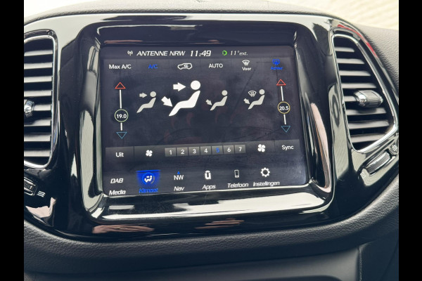 Jeep Compass 1.4 MultiAir Sport Cruise control Climate control Apple / Android DAB Achteruitrijcamera