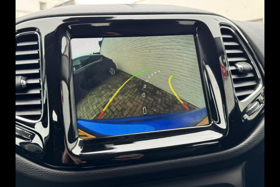 Jeep Compass 1.4 MultiAir Sport Cruise control Climate control Apple / Android DAB Achteruitrijcamera